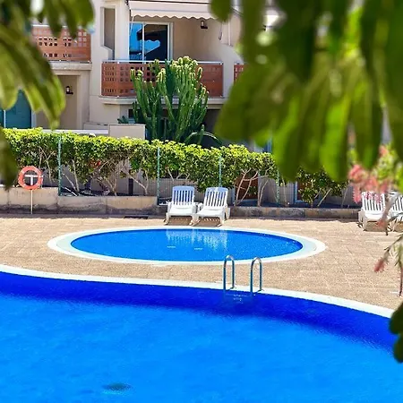 Apartment 3-bedrooms Apartament Vista Roja *